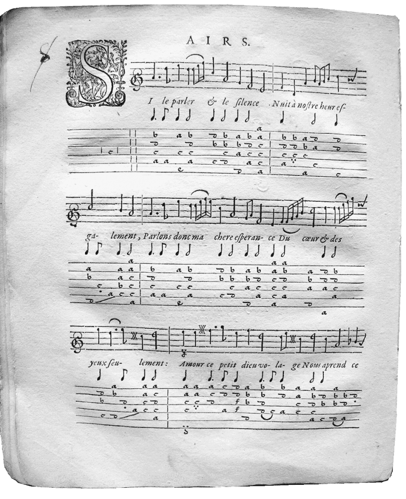 Cette tablature de luth française de Pierre Guédron, Si le parler et le silence de 1608 fonctionne comme la tablature italienne mais remplace les chiffres par des lettres.