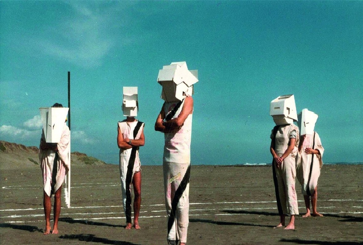 Manuel Casanueva Carrasco, “Labyrinth and Rebound Tournament,” 1986